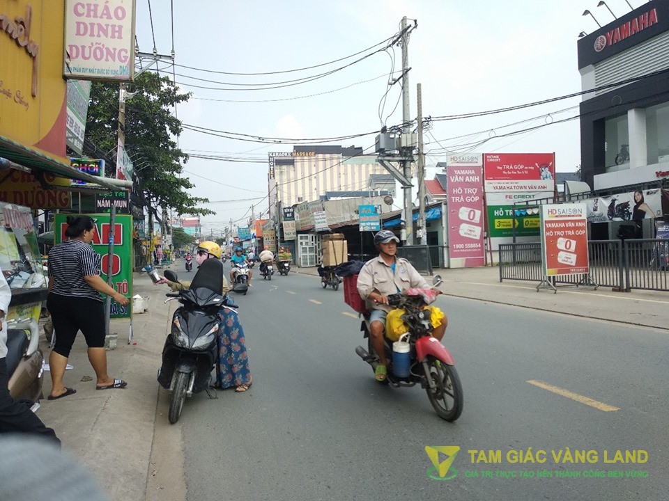 Cho thuê nhà mặt tiền đường Nguyễn Thị Tú, Phường Bình Hưng Hoà B, Quận Bình Tân, DT 10x40m, cấp 4, Giá 40 triệu/tháng