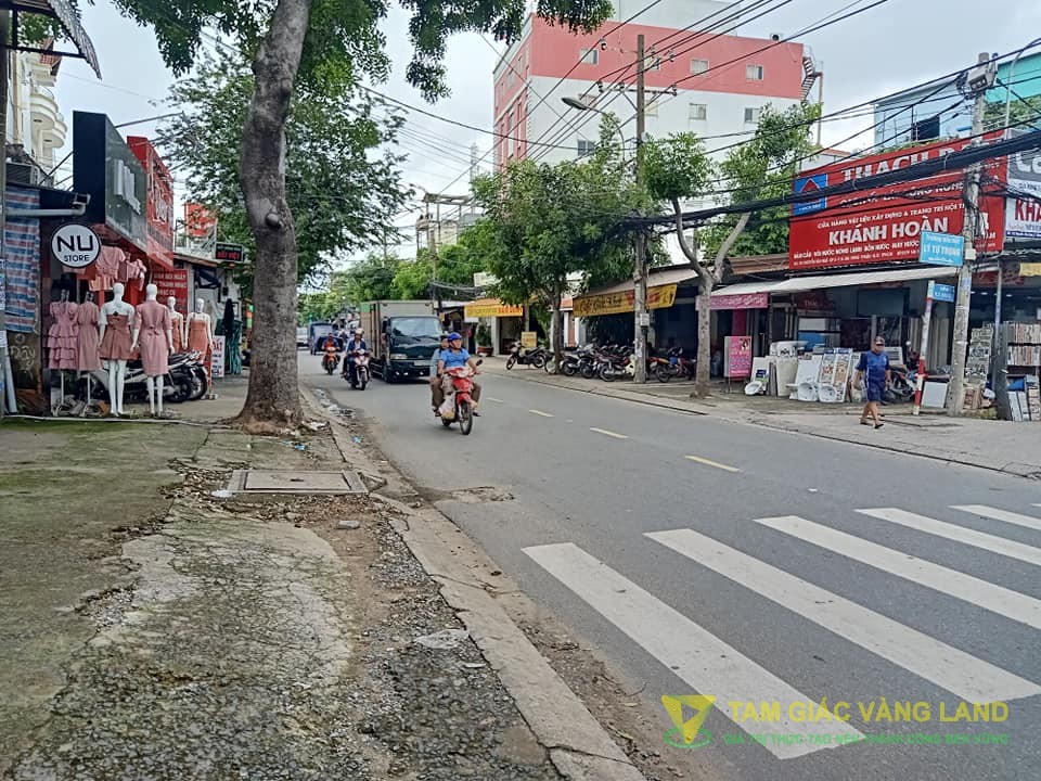 Cho thuê nhà mặt tiền đường Nguyễn Văn Quá, Phường Đông Hưng Thuận, Quận 12, DT 14x13m, mặt bằng, Giá 45 triệu/tháng