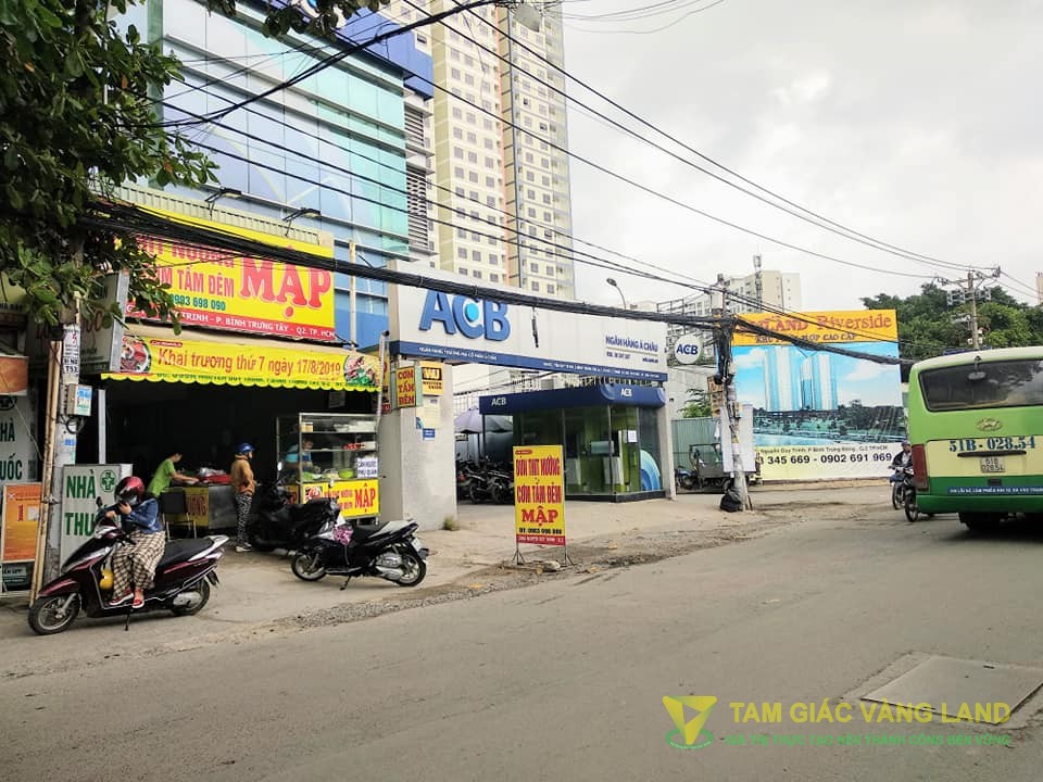 Cho thuê nhà mặt tiền đường Nguyễn Duy Trinh, Phường Bình Trưng Tây, Quận 2, DT 5x40m, cấp 4, Giá 30 triệu/tháng
