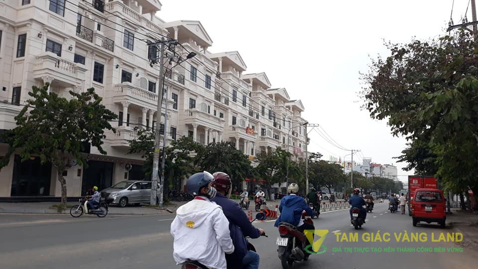 Cho thuê nhà góc 2 mặt tiền Nguyễn Văn Lượng, Phường 10, Quận Gò Vấp