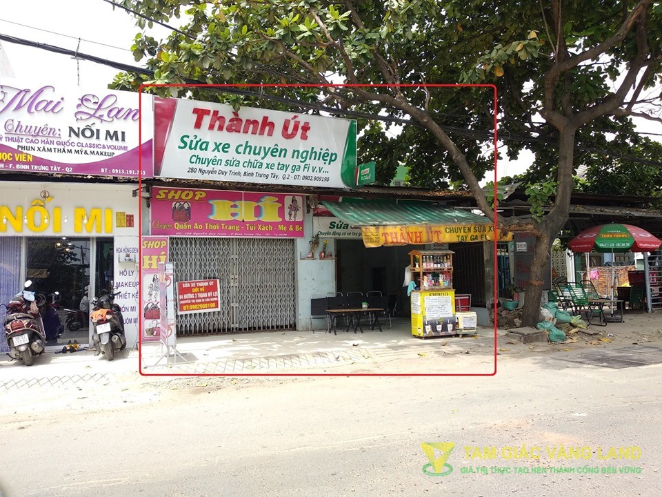 Cho thuê nhà mặt tiền đường Nguyễn Duy Trinh, Phường Bình Trưng Tây, Quận 2, DT 8x30m, cấp 4, Giá 75 triệu/tháng