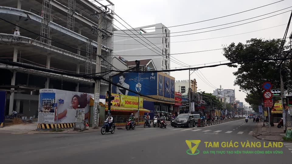 Cho thuê mặt bằng góc 2 mặt tiền Nguyễn Thị Thập - Quận 7 diện tích >1000m2
