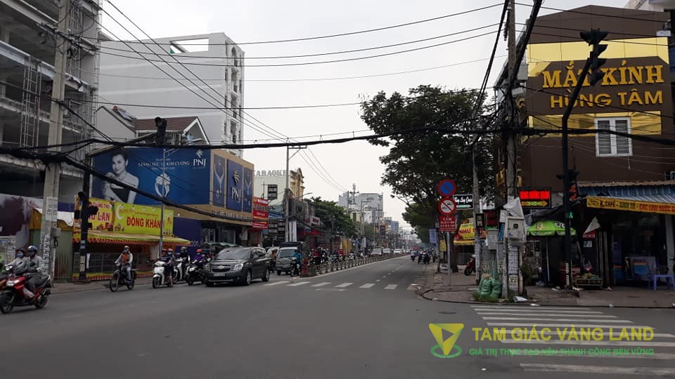 Cho thuê mặt bằng góc 2 mặt tiền Nguyễn Thị Thập - Quận 7 diện tích >1000m2