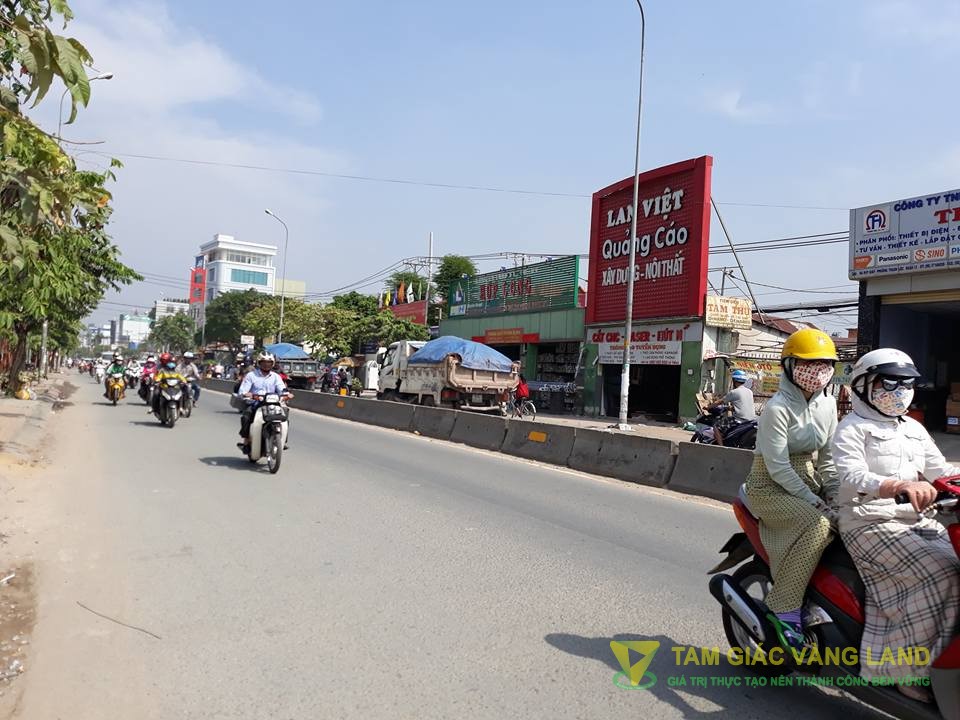 Cho thuê nhà mặt tiền đường Hà Huy Giáp, Phường Thạnh Lộc, Quận 12, DT 6.7x34m, nhà cấp 4, Giá 40 triệu/tháng
