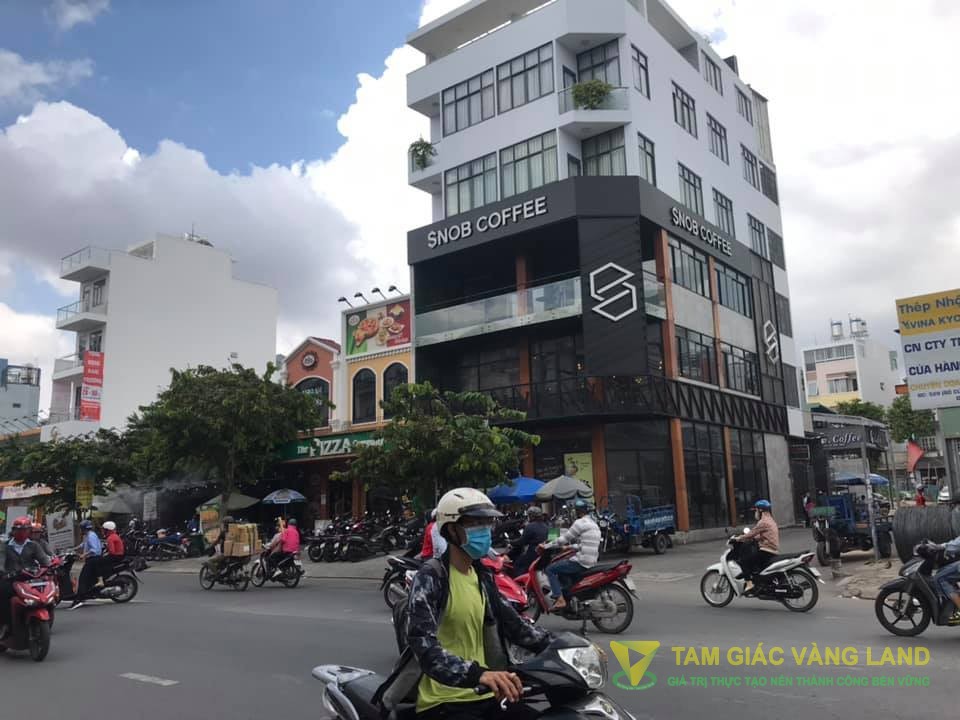 Cho thuê nhà mặt tiền đường Phan Văn Trị, Phường 5, Quận Gò Vấp, DT 4x18m, Cấp 4, Giá 50 triệu/tháng