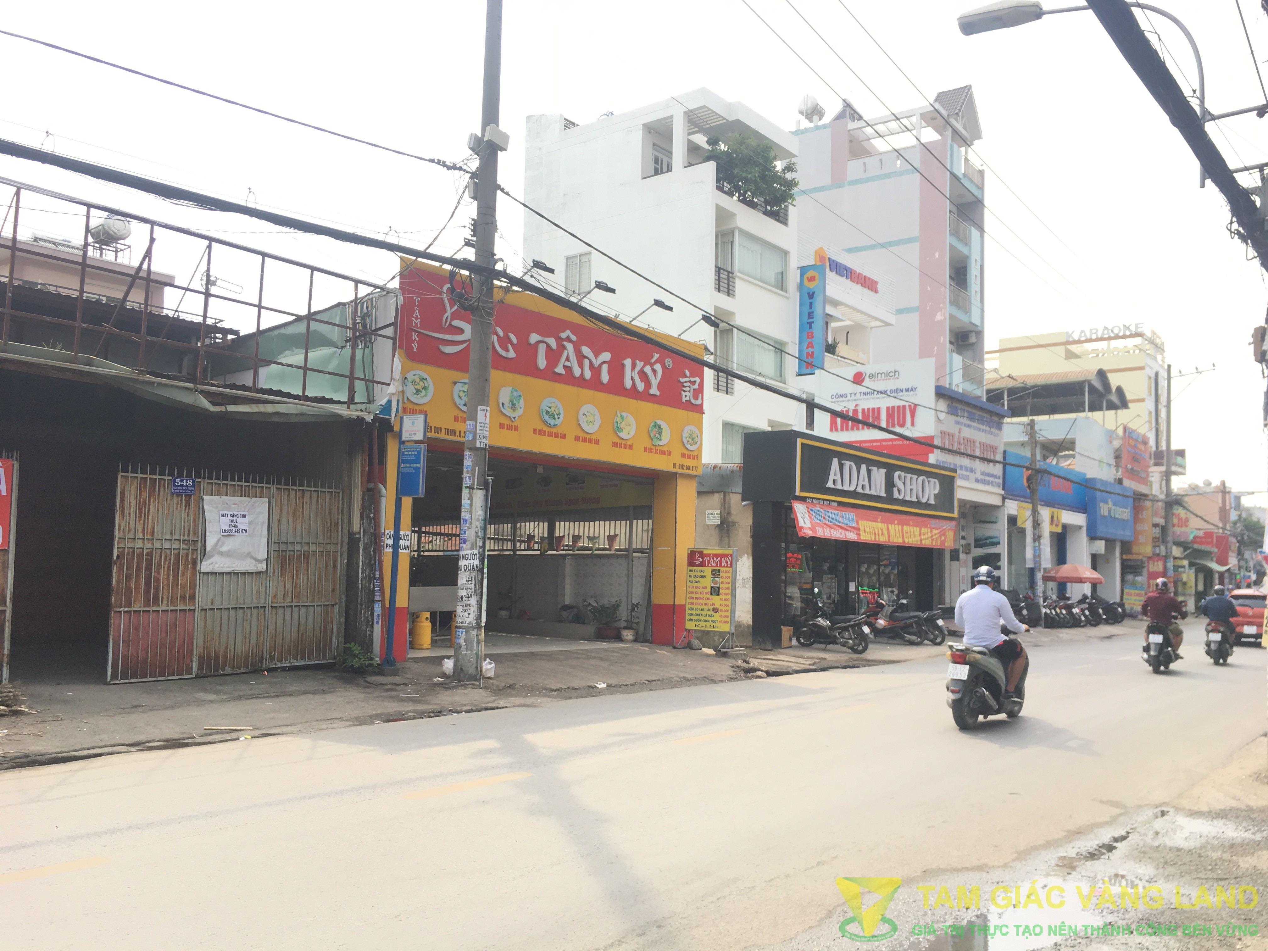Cho thuê nhà mặt tiền đường Nguyễn Duy Trinh, Phường Bình Trưng Đông, Quận 2, DT 8.5x30m, Nhà tiền chế, Giá 50 triệu/tháng