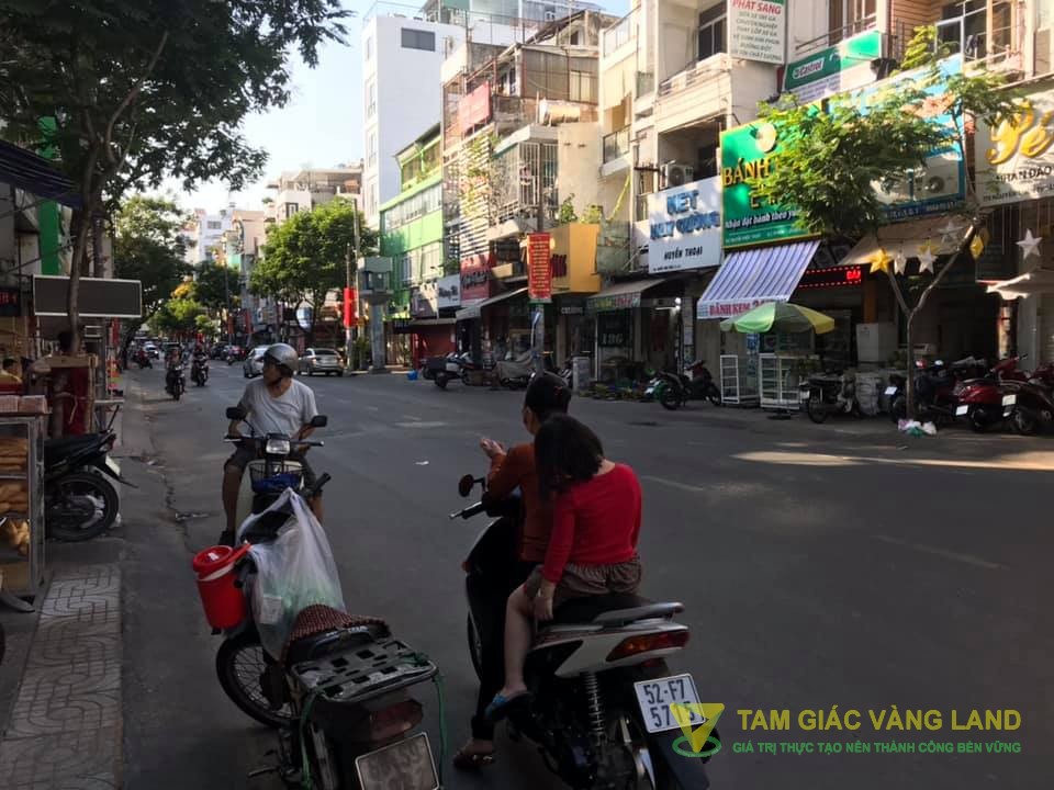 Cho thuê nhà mặt tiền đường Nguyễn Thiện Thuật, Phường 3, Quận 3, DT 7x6m, 1 trệt 2 lầu1, Giá 50 triệu/tháng