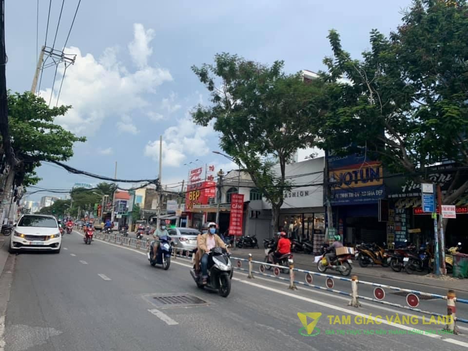 Cho thuê mặt bằng đường Nguyễn Thị Thập, Phường Tân Phong, Quận 7, DT 4.5x15m, Mặt bằng, Giá 40 triệu/tháng