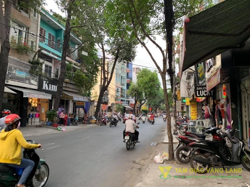 Cho thuê nhà mặt tiền đường Nguyễn Thái Bình, Phường 12, Quận Tân Bình, DT 4x4m, 1 Trệt, 2 Lầu, Giá 25 triệu/tháng