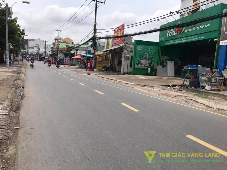 Cho thuê nhà mặt tiền đường Nguyễn Thị Định, Phường Cát Lái, Quận 2, DT 15x22m, cấp 4, Giá 80 triệu/tháng