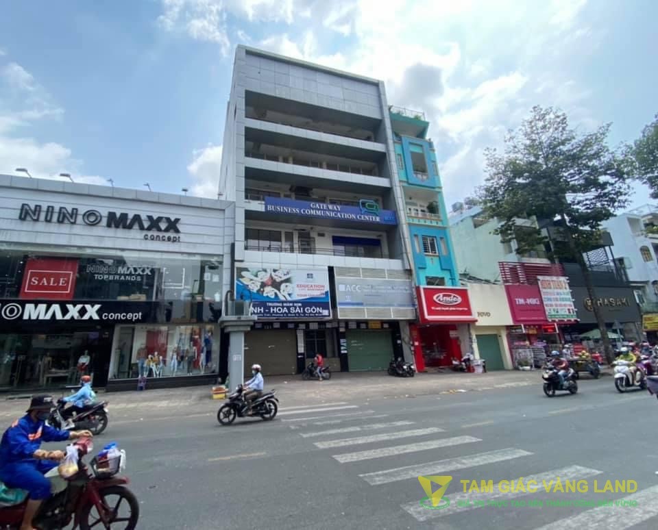 Cho thuê nhà mặt tiền đường Nguyễn Trãi, Phường 2, Quận 5, DT 20x20m, 1 trệt, 1 lầu, Giá 600 triệu/tháng