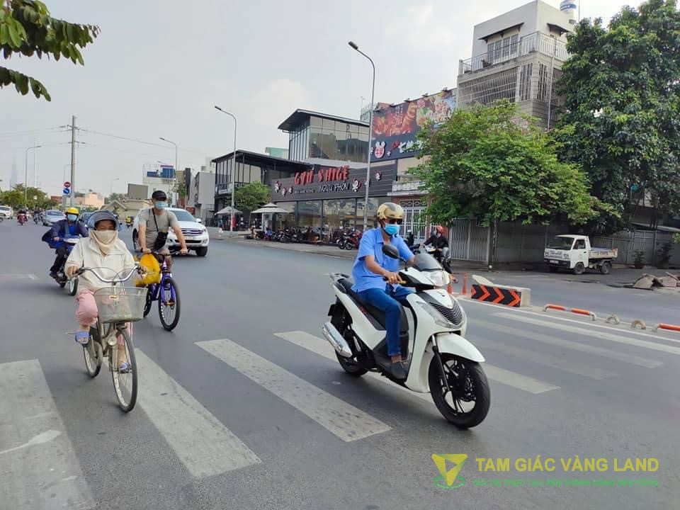 Cho thuê nhà mặt tiền đường Phan Văn Trị, Phường 5, Quận Gò Vấp, DT 4x23m, 1 trệt 4 lầu, Giá 80 triệu/tháng