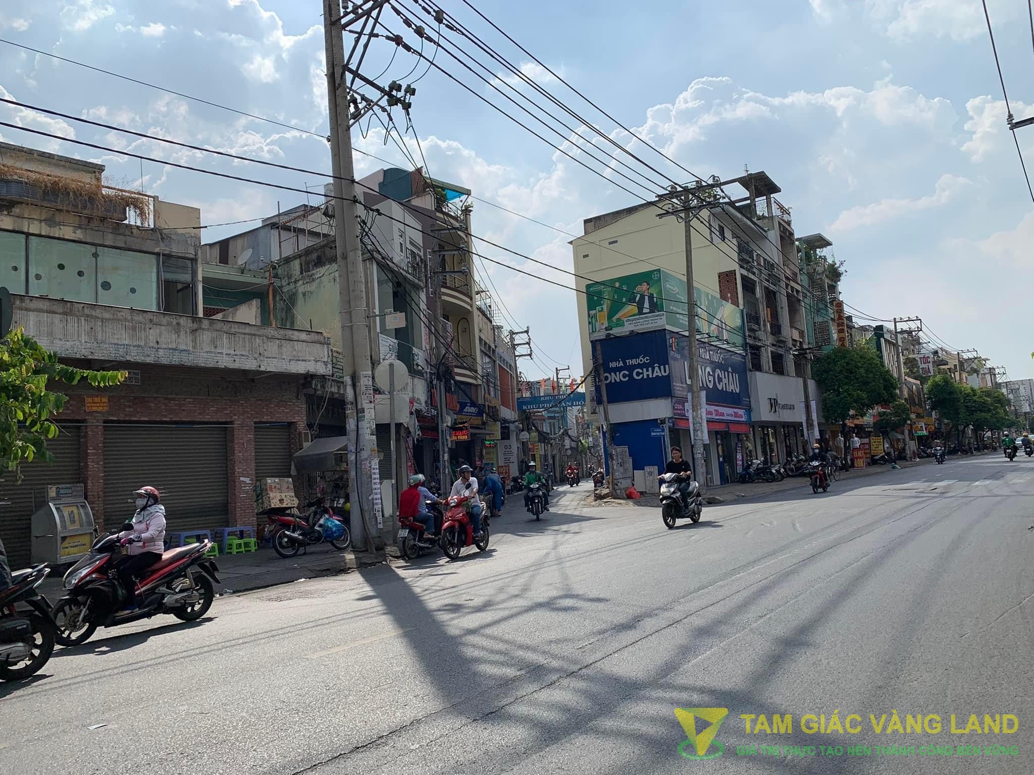 Cho thuê nhà góc 2 mặt tiền đường Cách Mạng Tháng 8, Phường 6, Quận Tân Bình, DT 7x40m, Trệt, 1 lầu, Giá 120 triệu/tháng