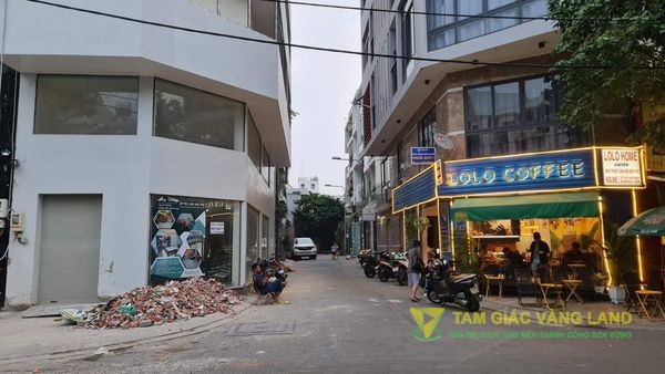 Cho thuê nhà mặt tiền đường Lê Lợi, Phường 4, Quận Gò Vấp, DT 5x17m, 1 trệt 1 lững, Giá 35 triệu/tháng